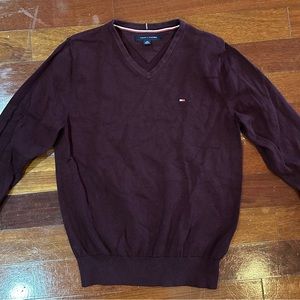 Used Good condition, Tommy Hilfiger Long Sleeve Boys V-Neck Sweater